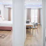 Apartment Eni's
