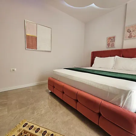 Eni's * Tirana