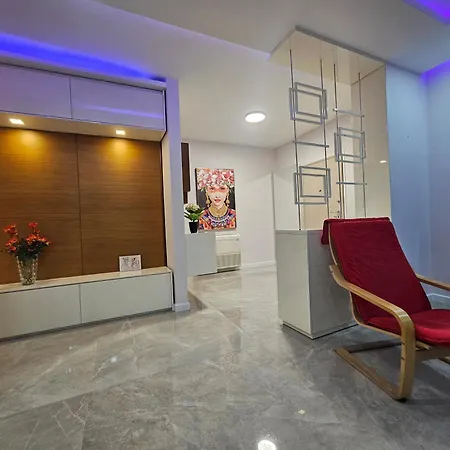Apartment Eni's *
