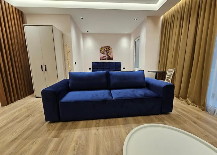 Eni's 公寓 地拉那