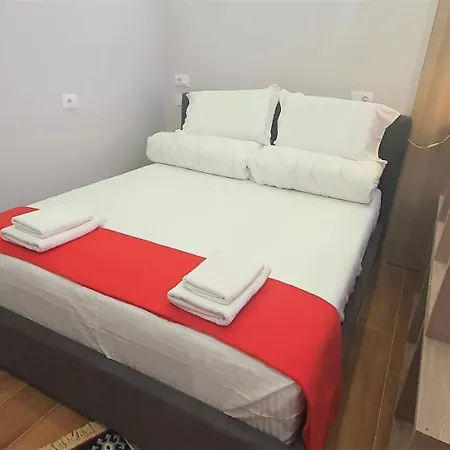 Apartament Eni's